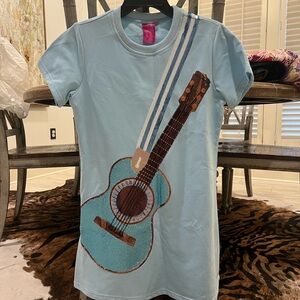 Queen of Sparkles  Guitar  dress. Size XS. Never worn but no tags. $85 firm